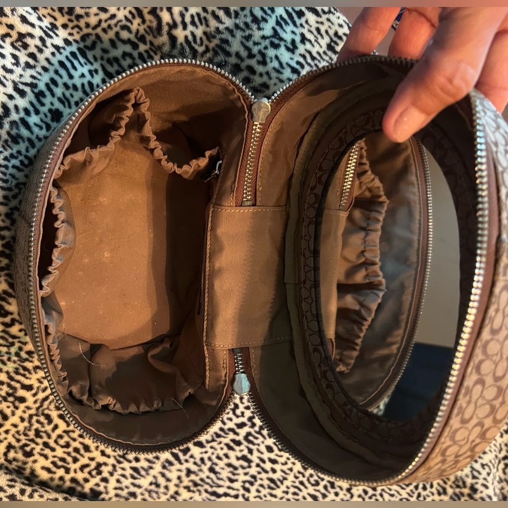 Coach Signature Makeup Bag - Picture 6 of 6